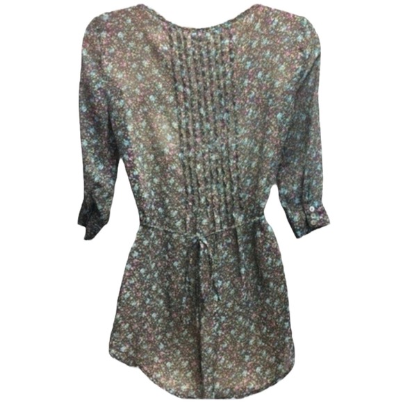 Sound + Matter Blouse XS Multicolor Floral V Neck Pleated 3/4 Sleeve Lightweight - Picture 3 of 7